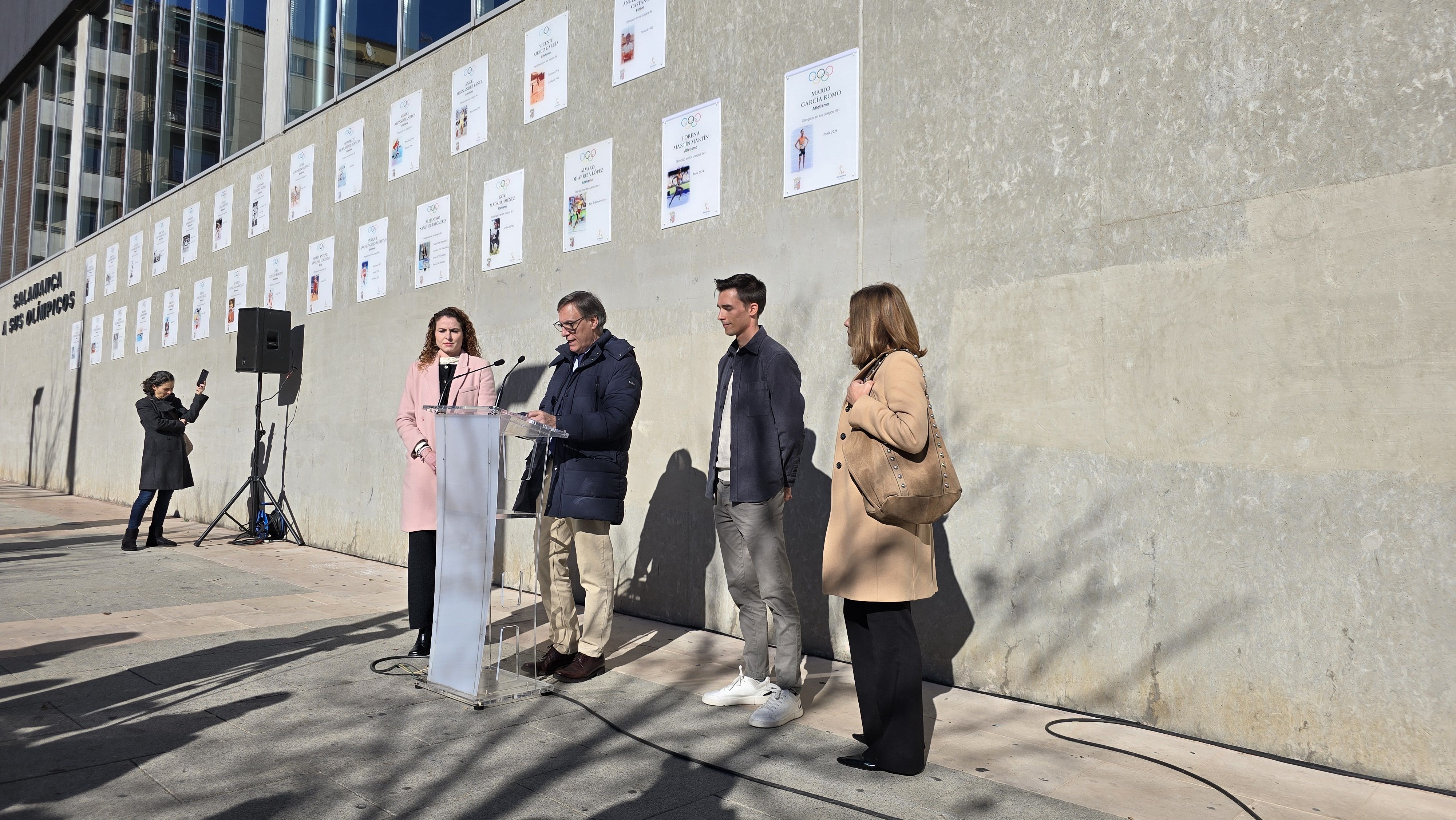 Inauguración de las placas a los deportistas olímpicos Mario García Romo y Lorena Martín