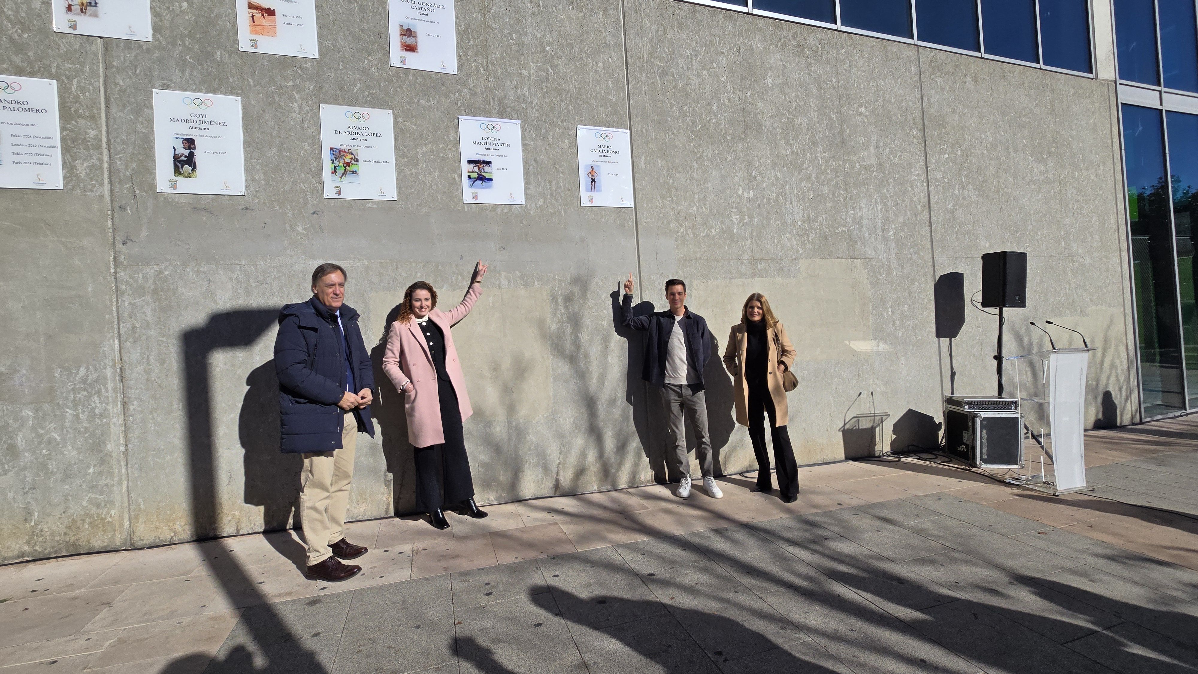 Inauguración de las placas a los deportistas olímpicos Mario García Romo y Lorena Martín