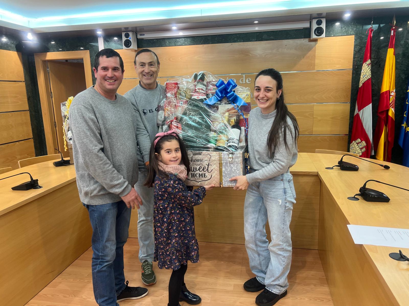 Ganadores de los concursos de decoración navideña en Carbajosa 