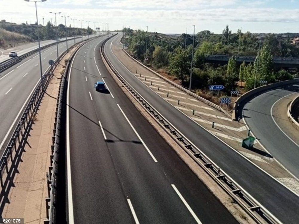 Calzada sentido Benavente-Madrid de la Autovía de la Ruta de la Plata (AP-66) en la provincia de León. Foto Ministerio de Transportes | P