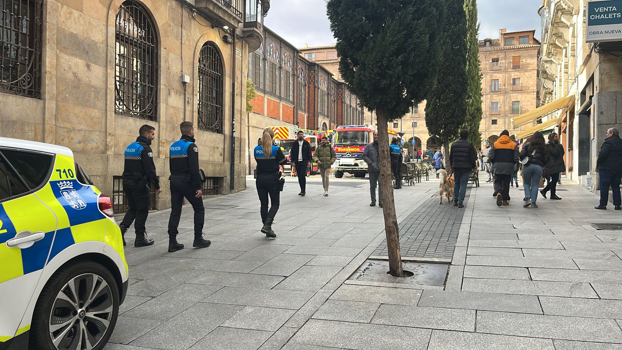 Una olla al fuego moviliza a varias dotaciones de los bomberos de Salamanca