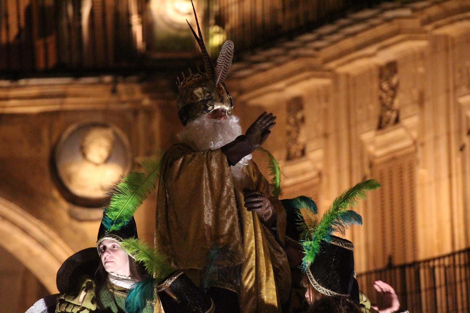 Melchor entra en la Plaza Mayor