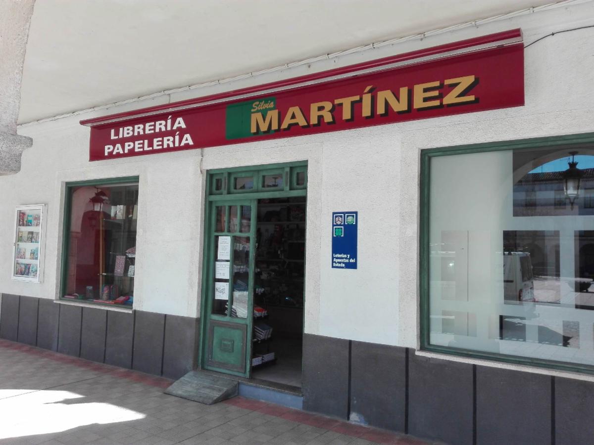 Librería Martínez, donde ha tocado el segundo premio de El Niño en Peñaranda de Bracamonte