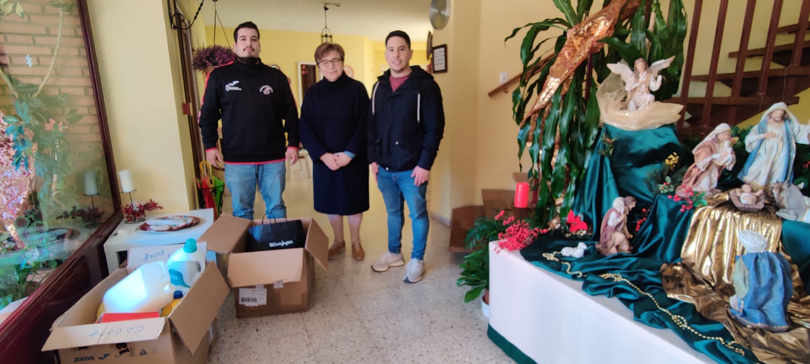 Recogida solidaria por parte del club de baloncesto de Santa Marta de Tormes