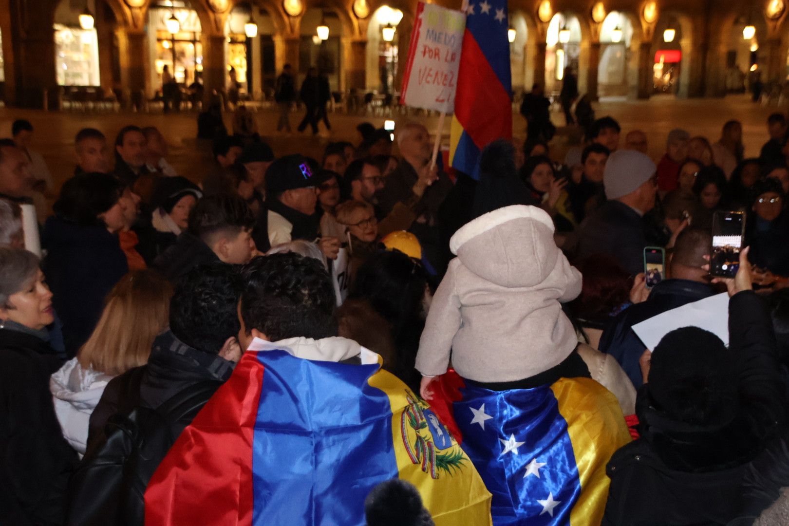 Concentración de venezolanos en Salamanca por Edmundo