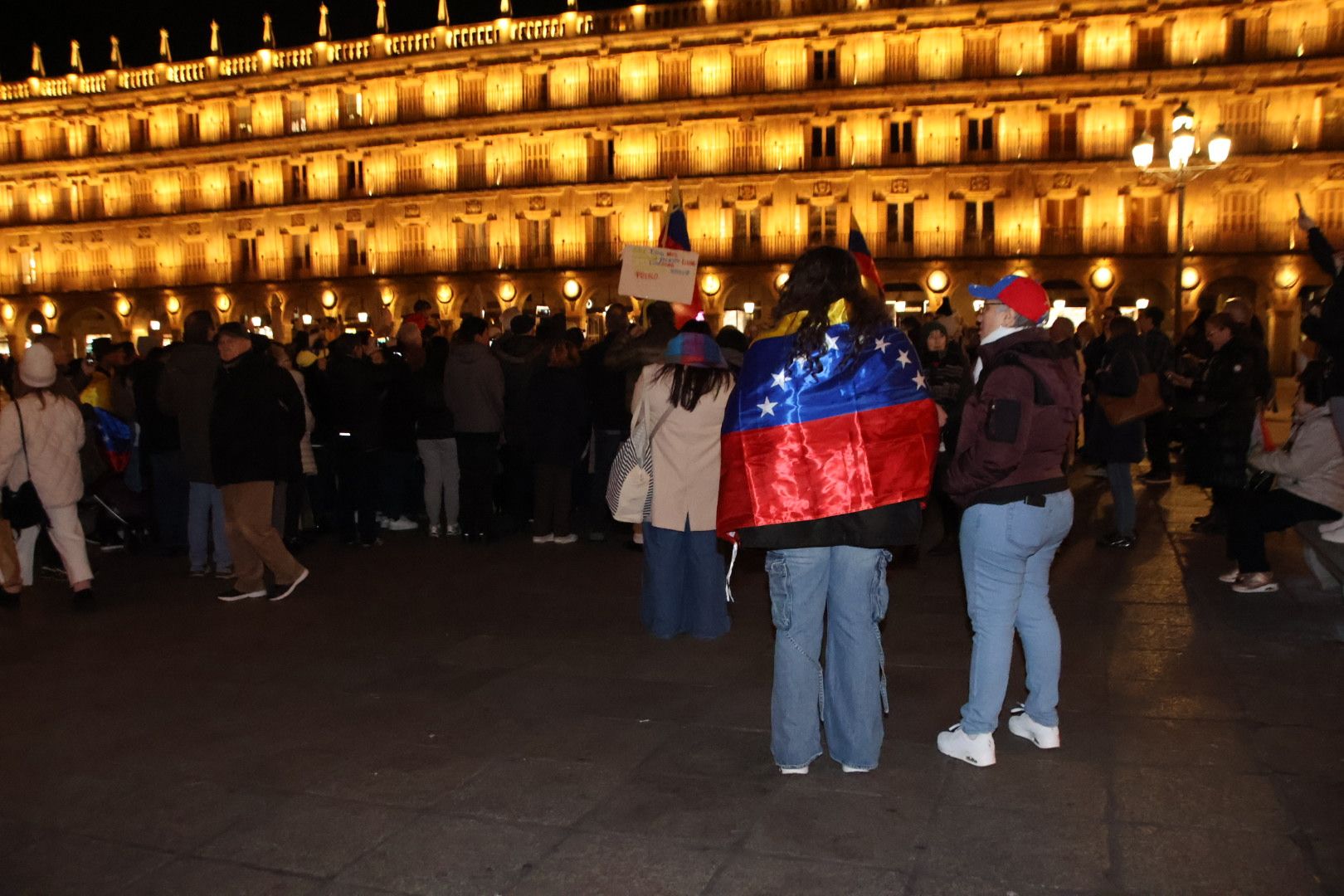 Concentración de venezolanos en Salamanca por Edmundo