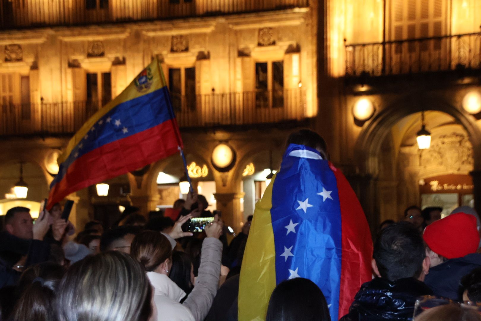 Concentración de venezolanos en Salamanca por Edmundo