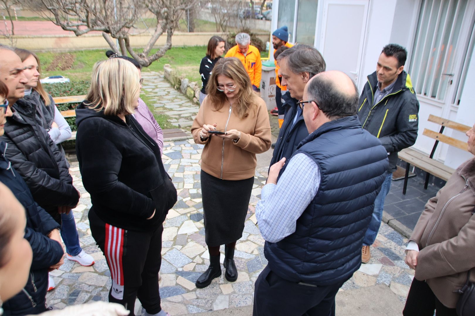 Carlos García Carbayo, visita el Centro de Día de Proyecto Hombre-Fundación Alcándara