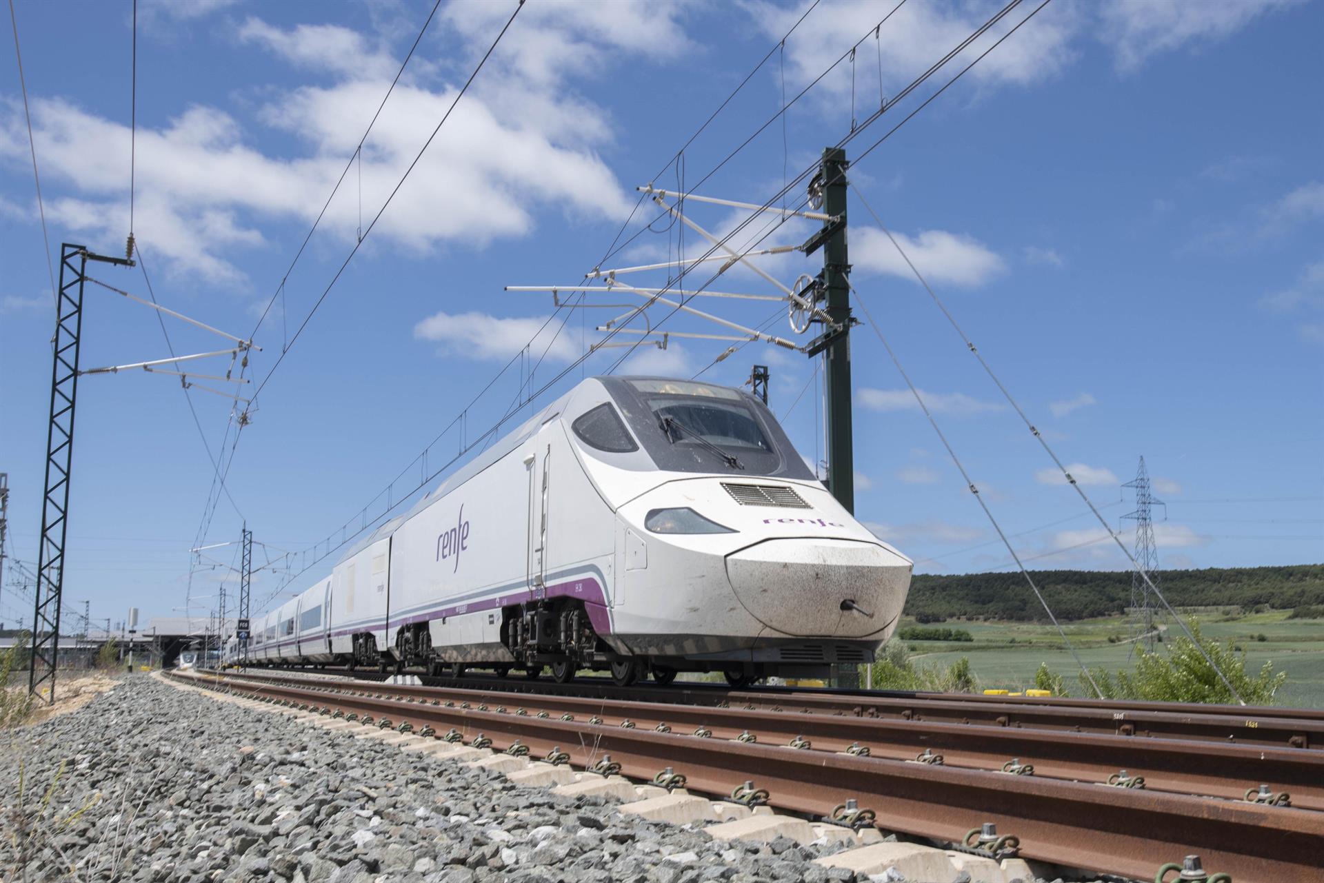 Tren de la serie 730. - RENFE