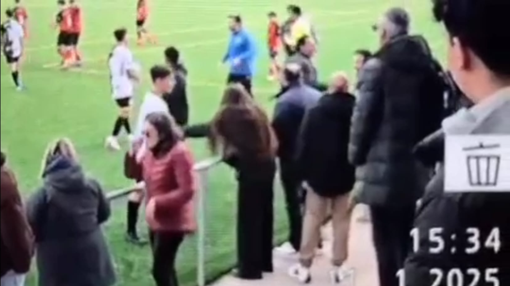 Agresión de un entrenador del cadete C de Unionistas a un arbitro