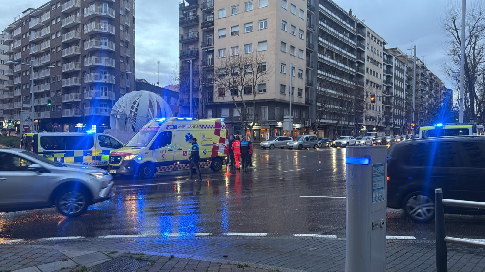 Atropellan a una ciclista en la rotonda la UDS 