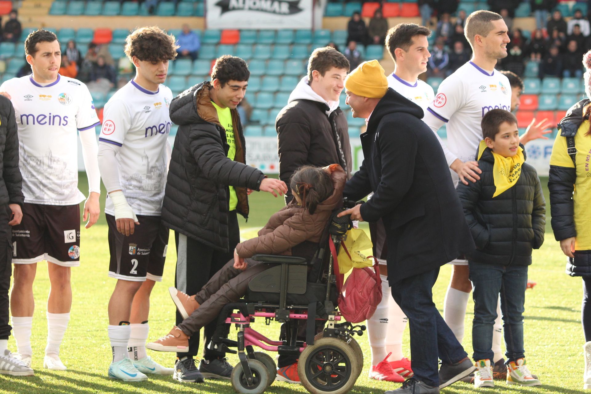 Salamanca CF UDS - Guijuelo. Fotos: Míkel Antúnez 