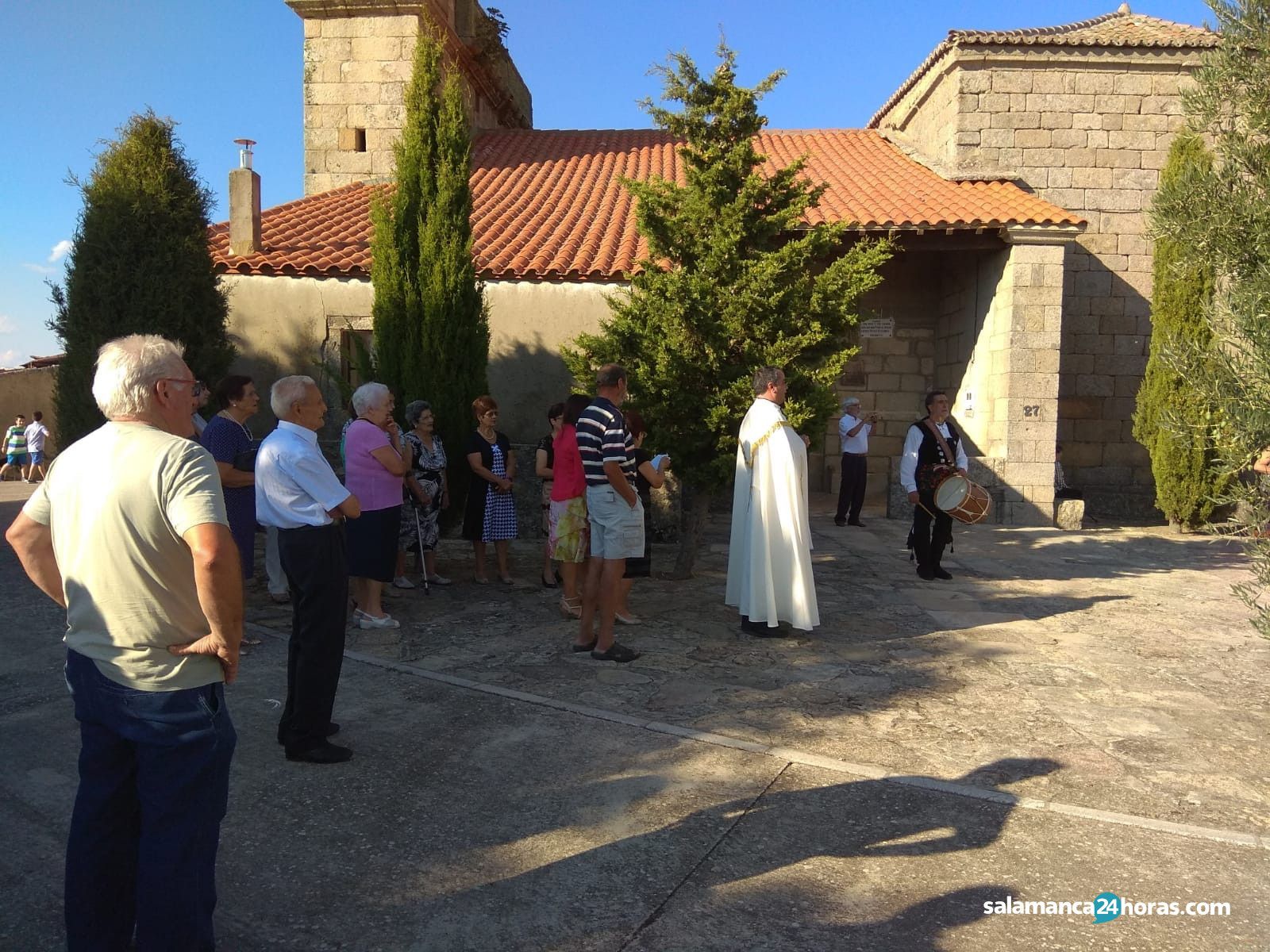  Procesión en sardón de los frailes (4) 