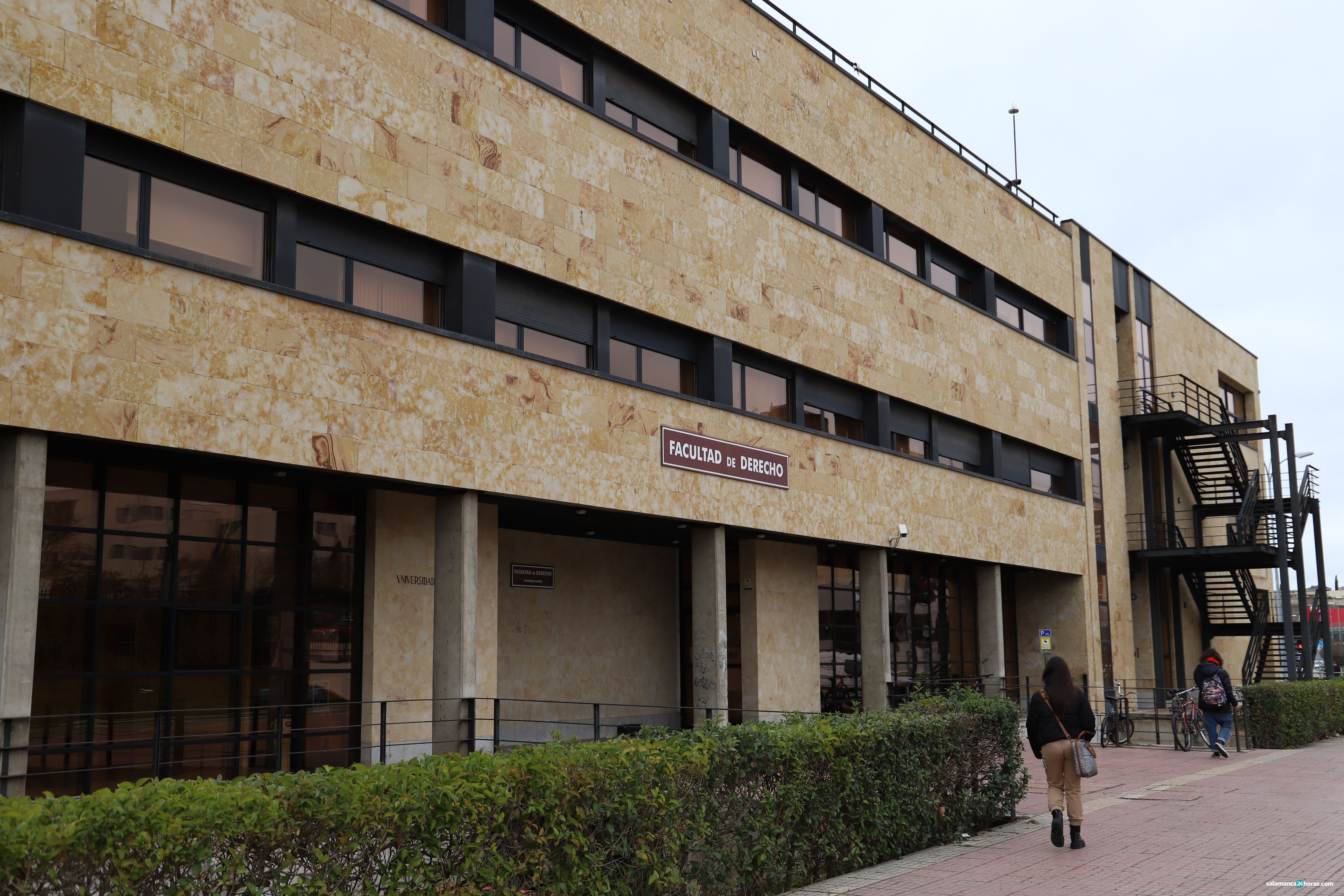  Facultad de derecho