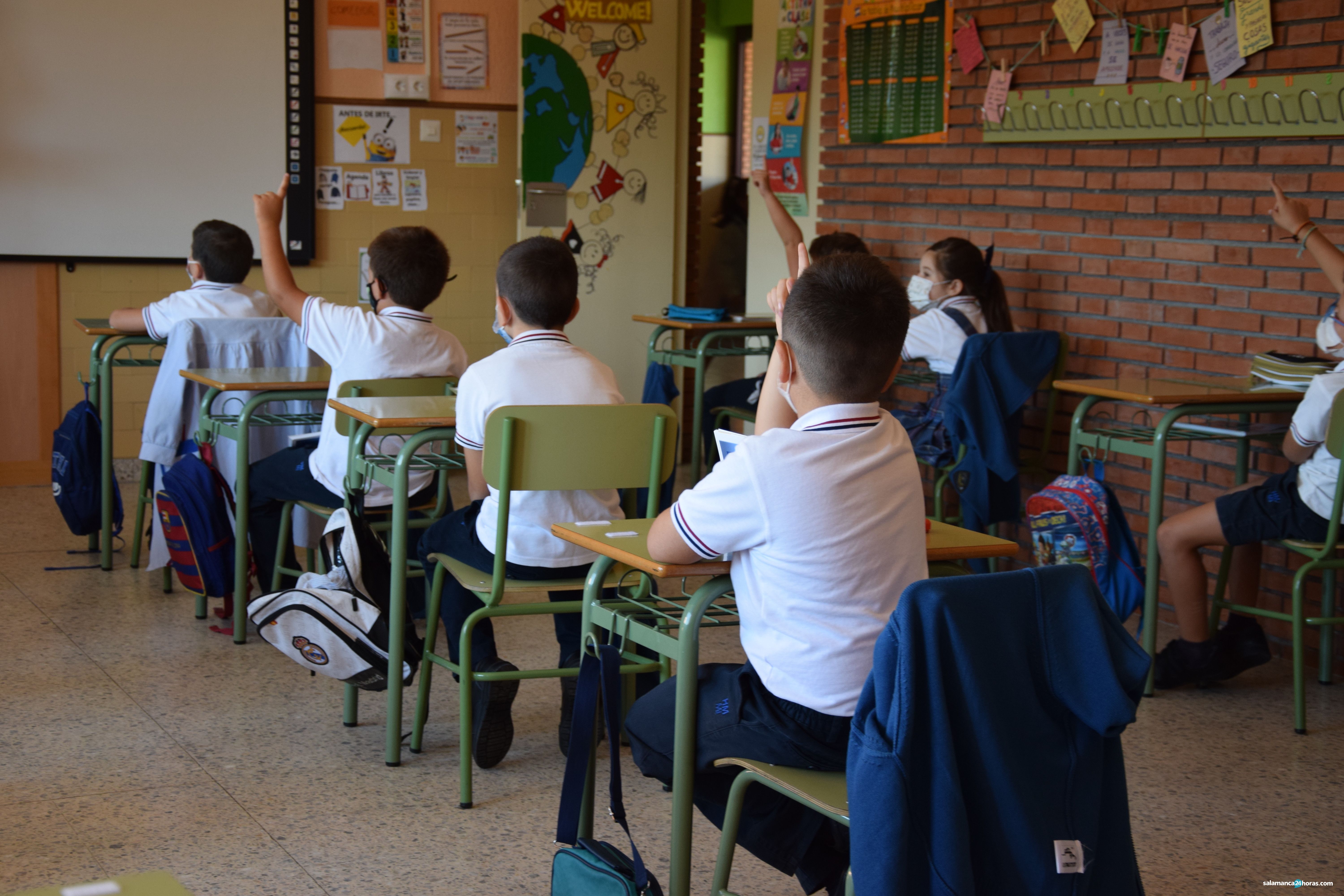 Niños en un colegio