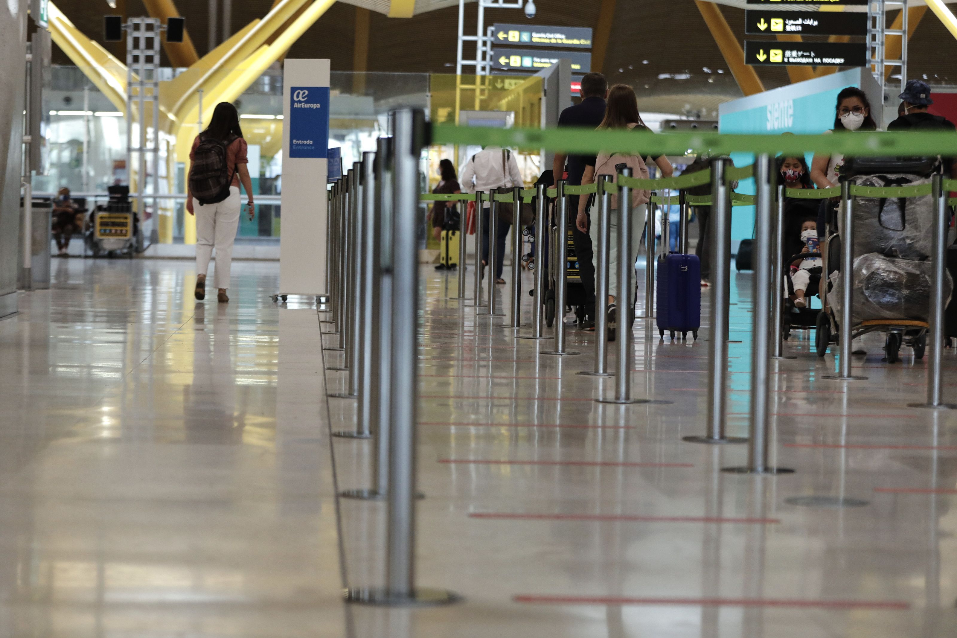  Aeropuerto Aena. 