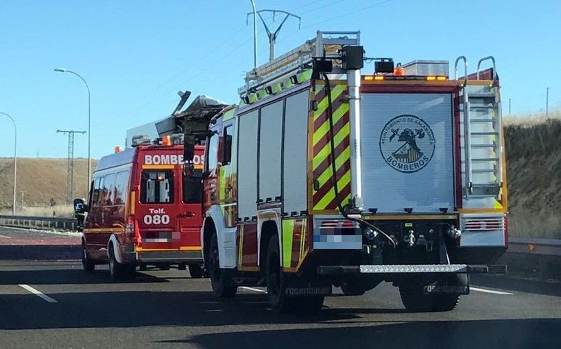  Accidente de tráfico entre dos camiones 