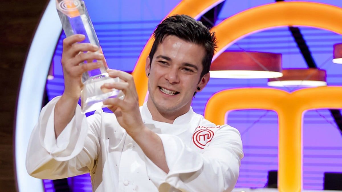 Carlos Maldonado, ganador de MasterChef, recibe su primera Estrella