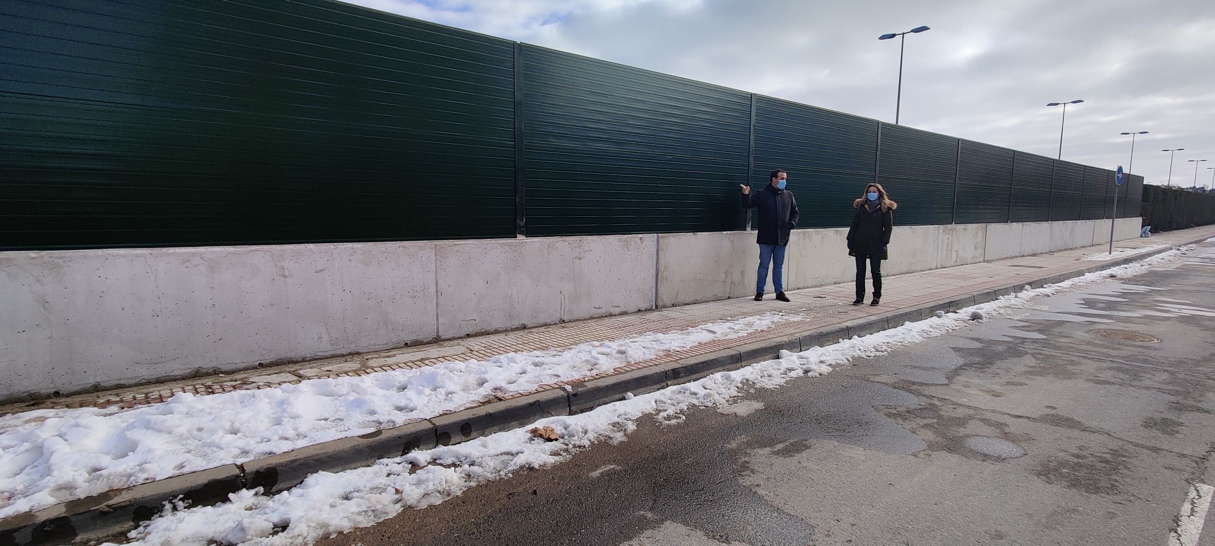 Mampara anti ruido situada en la avenida de La Serna | Foto | Ayto. Santa Marta de Tormes