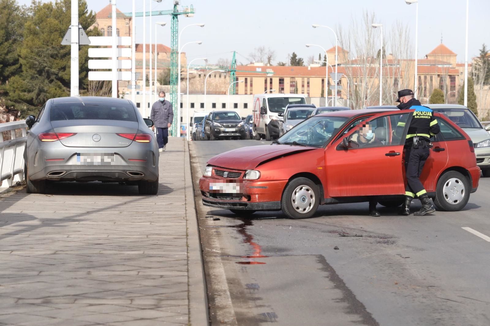 Accidente sin heridos registrado en el puente Felipe VI