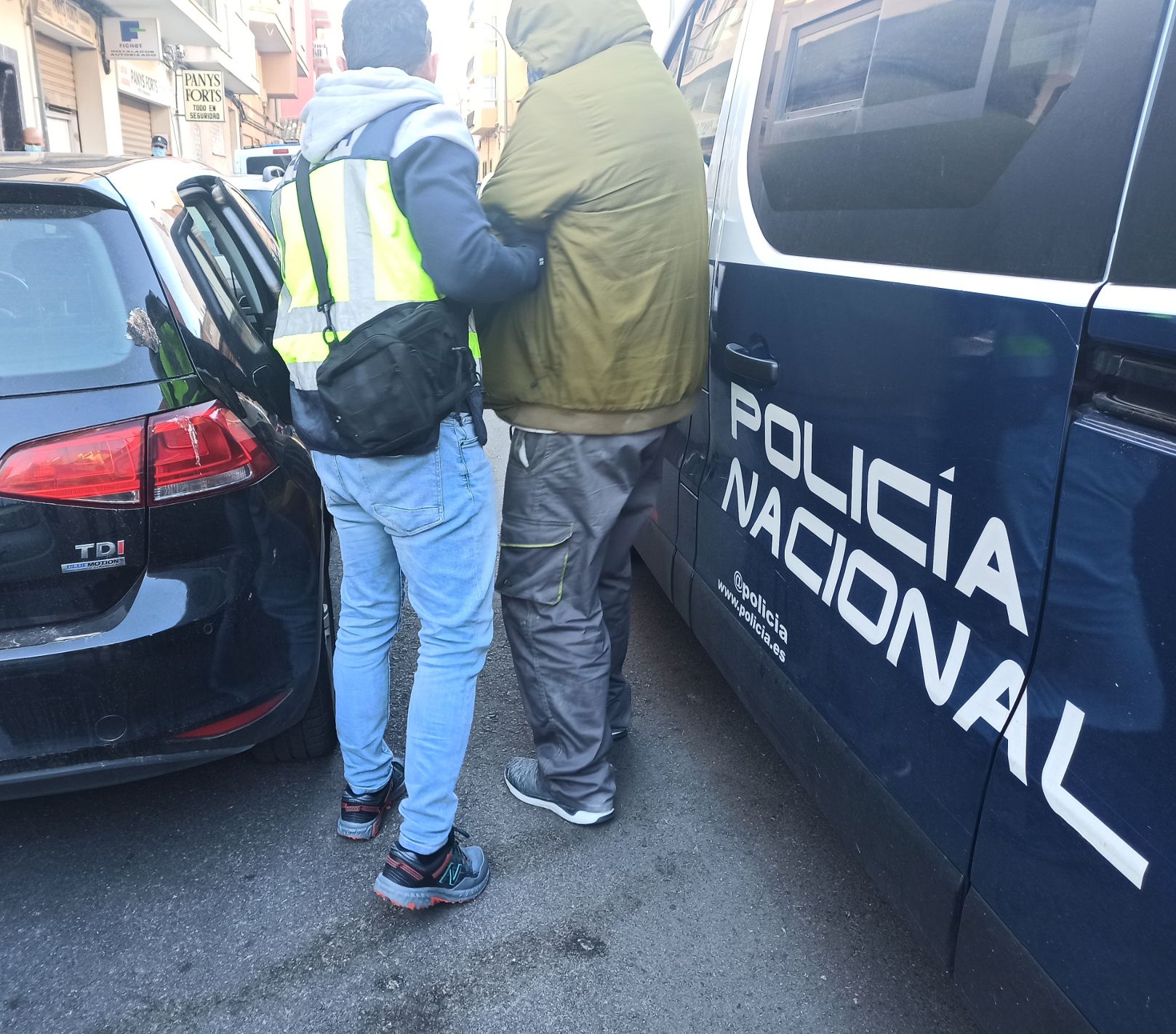 La Policía Nacional Desarticula Un Grupo Criminal Dedicado Al Robo Con Fuerza En Viviendas De 5717